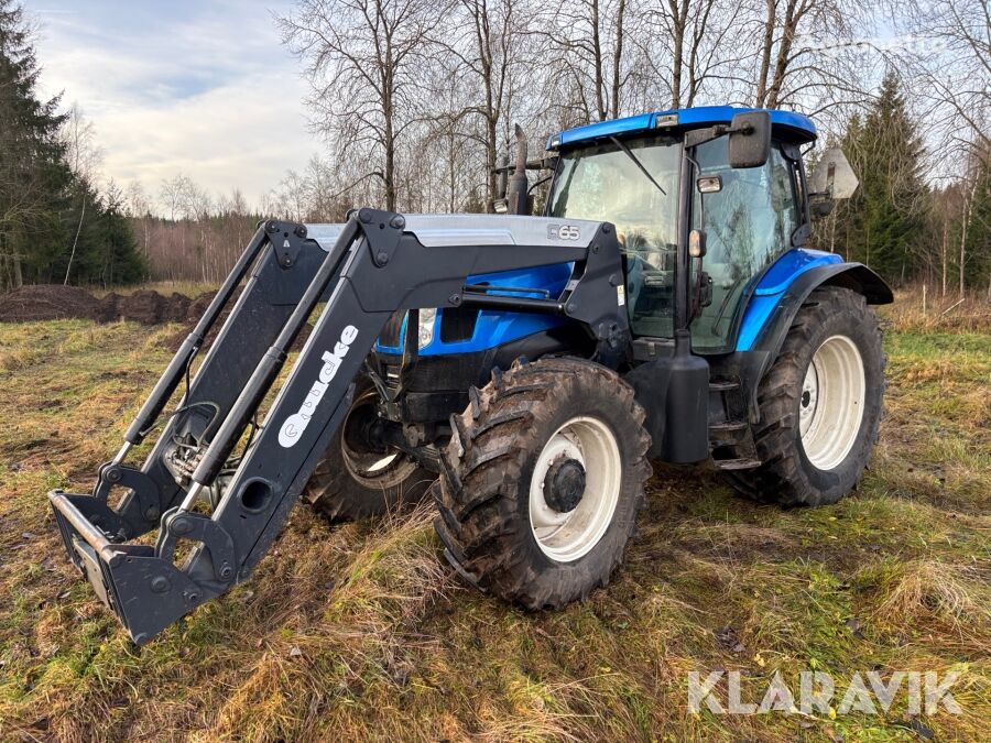 трактор колісний New Holland TS 135A