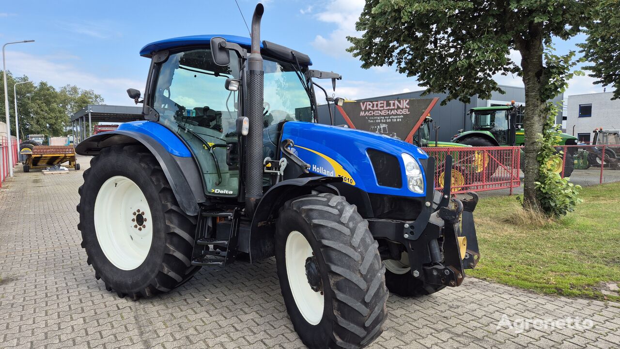 New Holland TS100A TSA wheel tractor