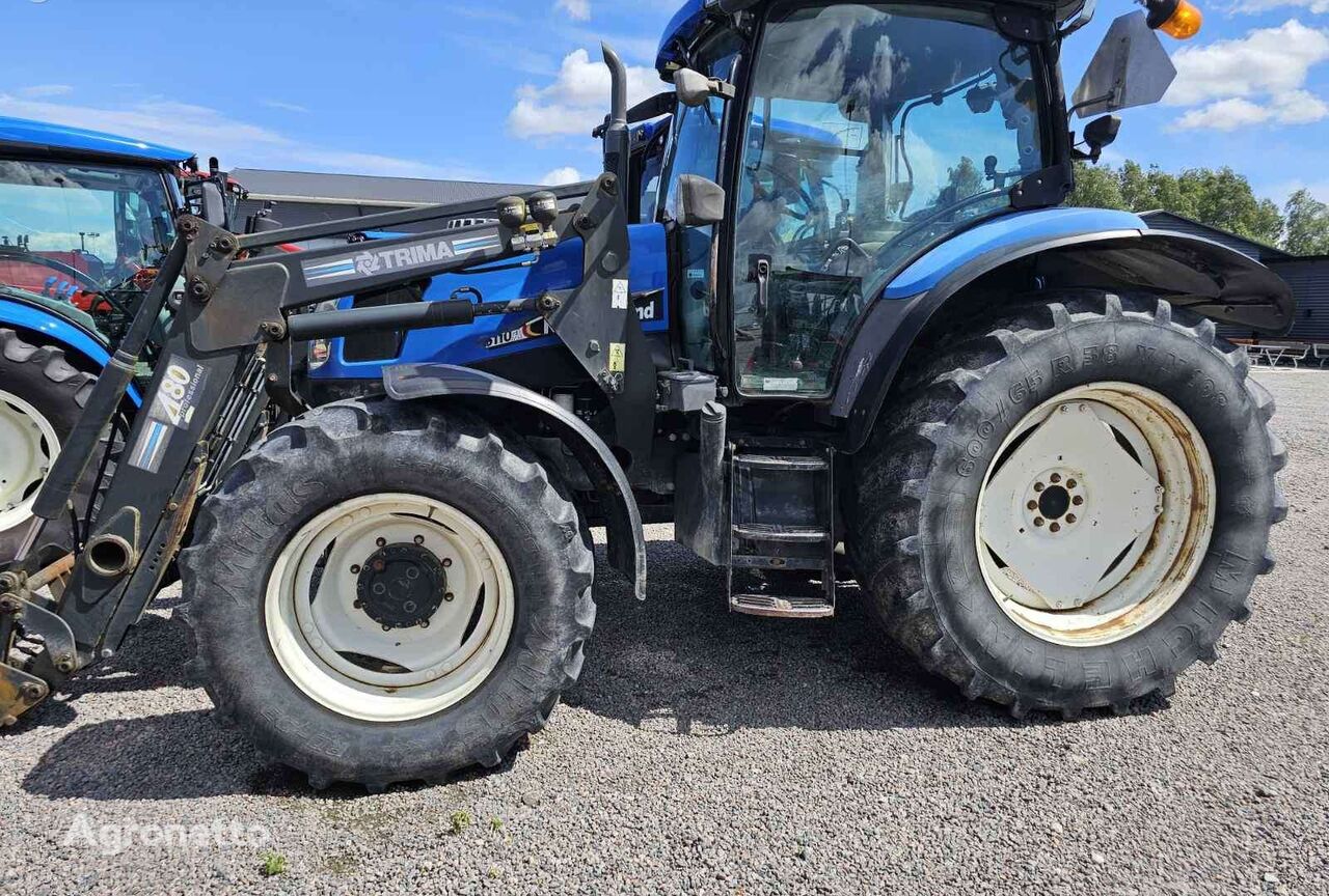 New Holland TS110A wheel tractor