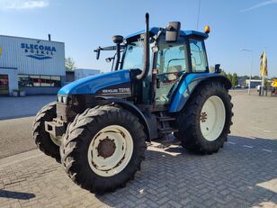 трактор колесный New Holland TS115