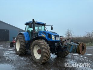 trator de rodas New Holland TVT 190