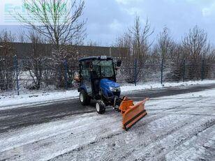 New Holland boomer 25 compact Radtraktor