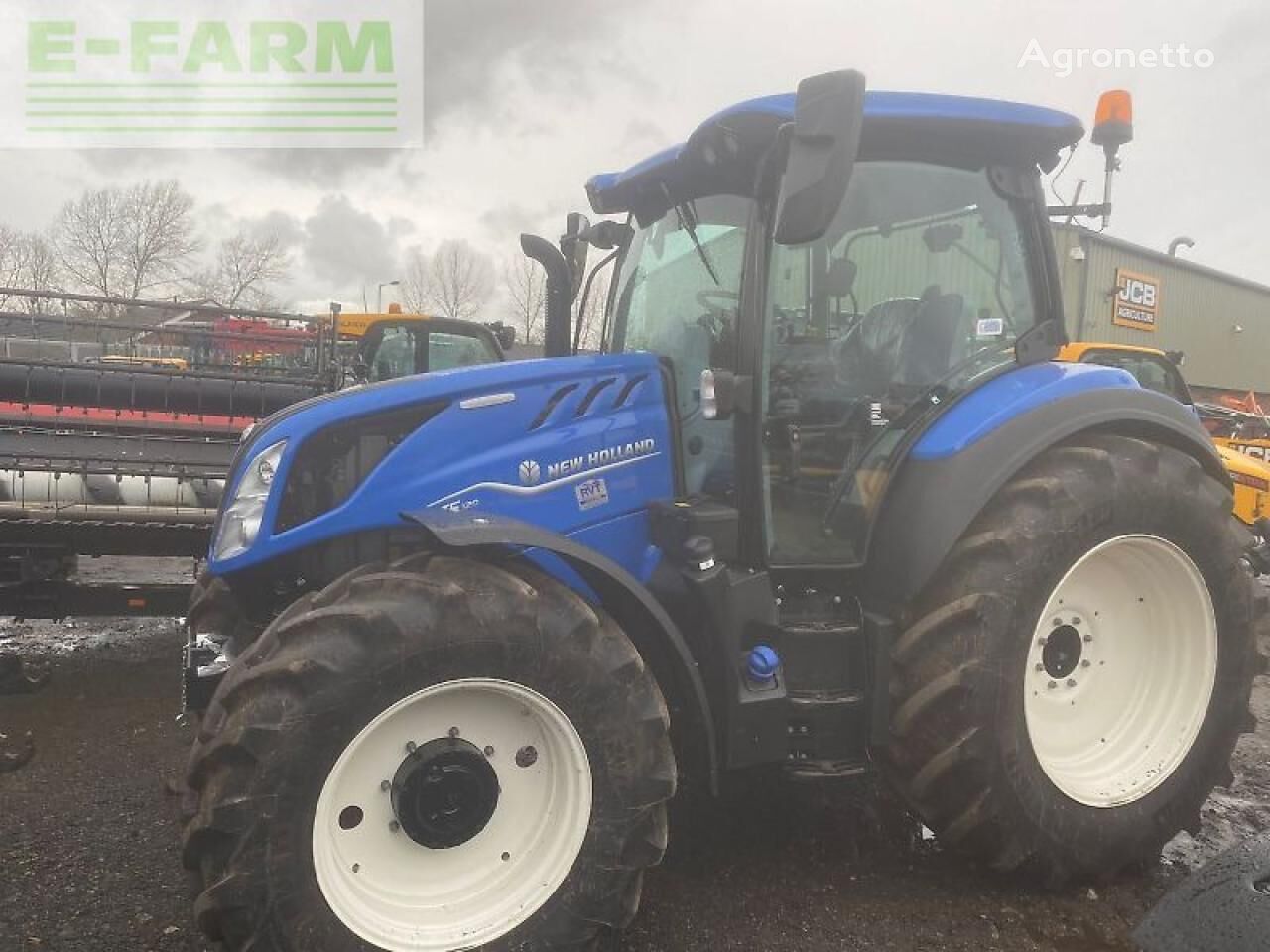 New Holland t5.120 dynamic command wheel tractor