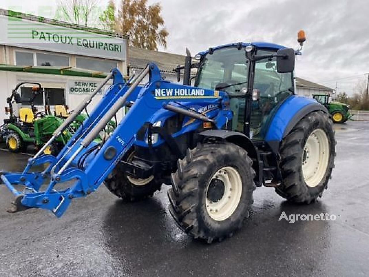 New Holland t5.95 wielen trekker