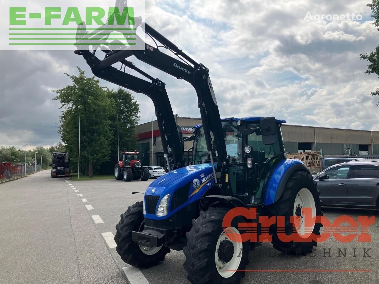 traktor roda New Holland t5.95dc 1.5