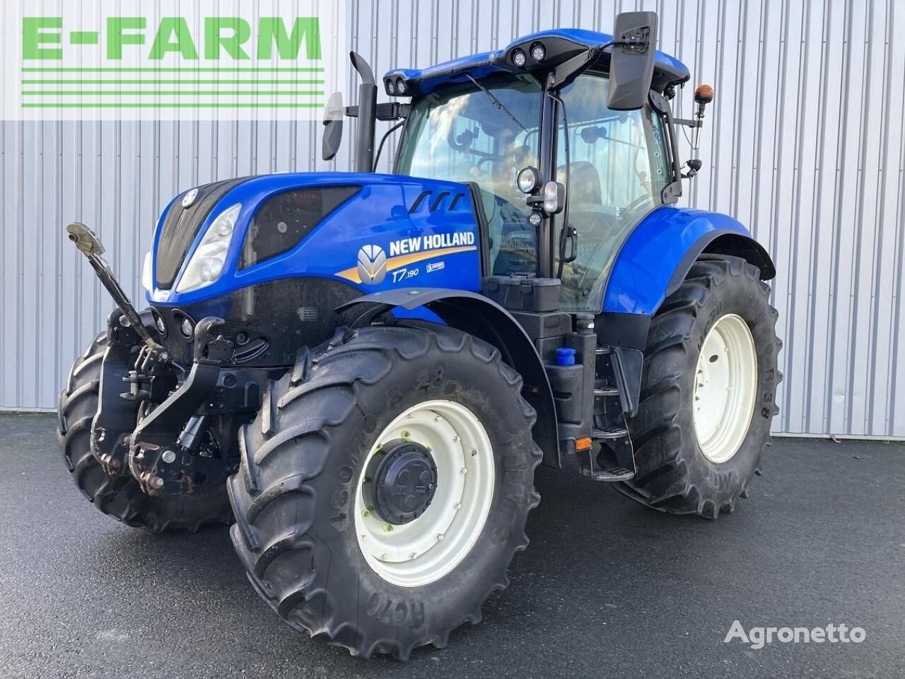 جرار بعجلات New Holland t7.190 pc t4b