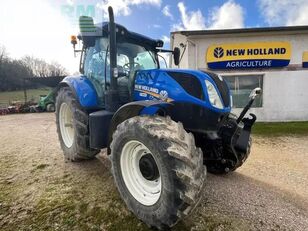 трактор колесный New Holland t7.210 pc classic