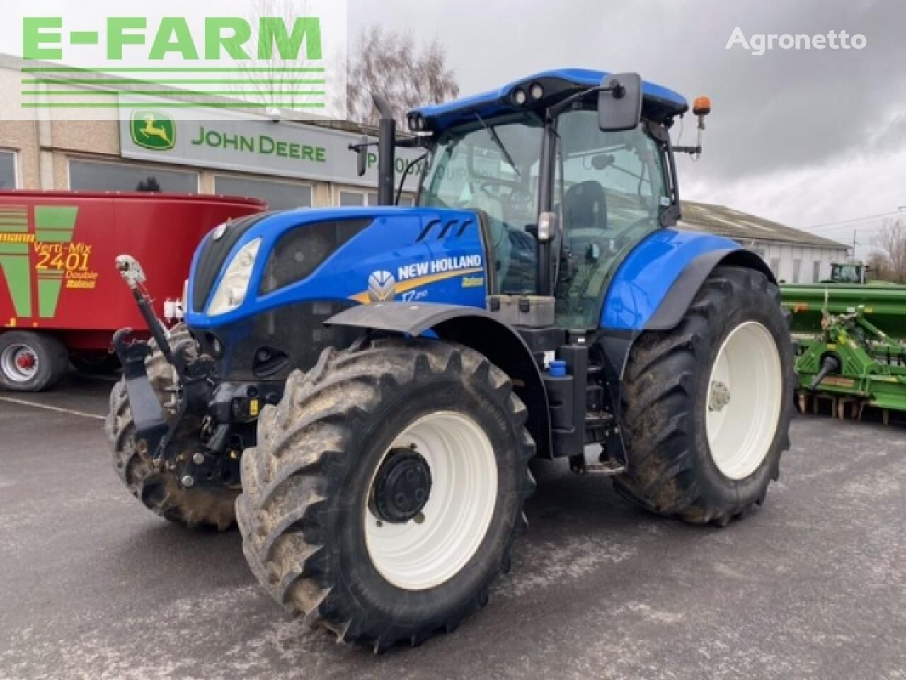 tracteur à roues New Holland t7.210 rc