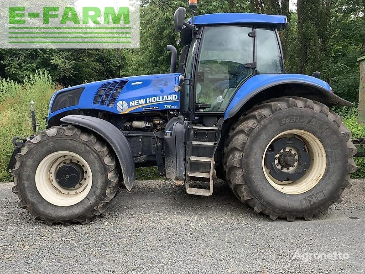 New Holland t8.360ac pyörätraktori