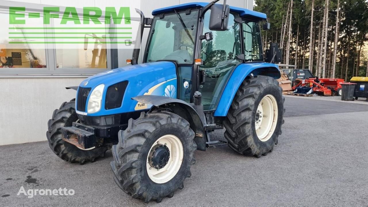 tracteur à roues New Holland tl80a (4wd) A