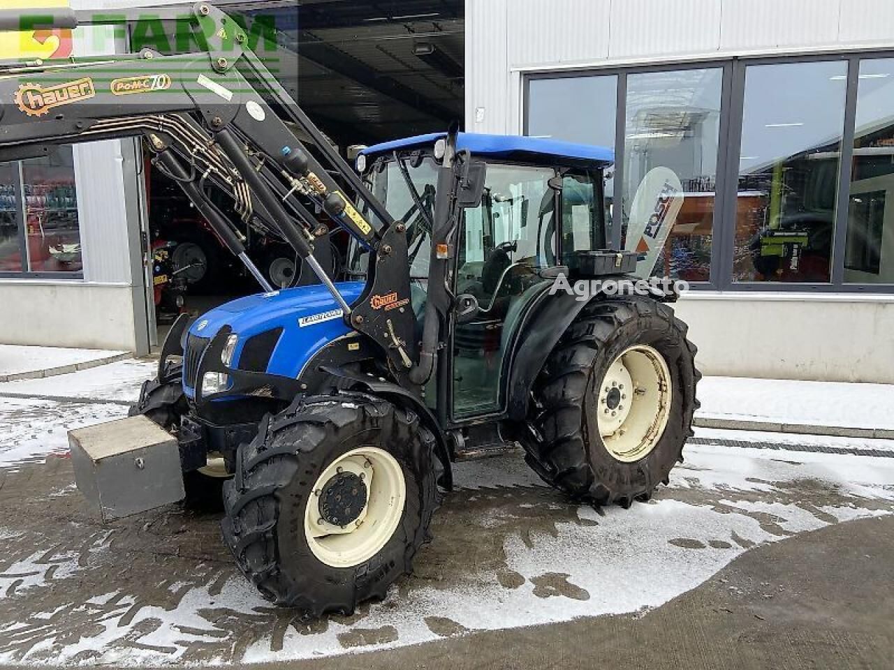 New Holland tn-d 70 a D traktor točkaš