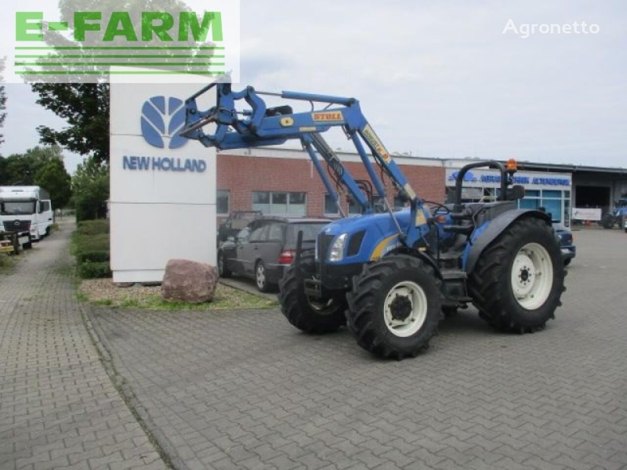 New Holland tn70 a niedrige bauhöhe wheel tractor
