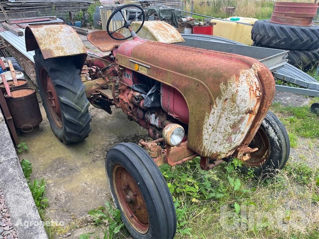 tracteur à roues Porsche 308