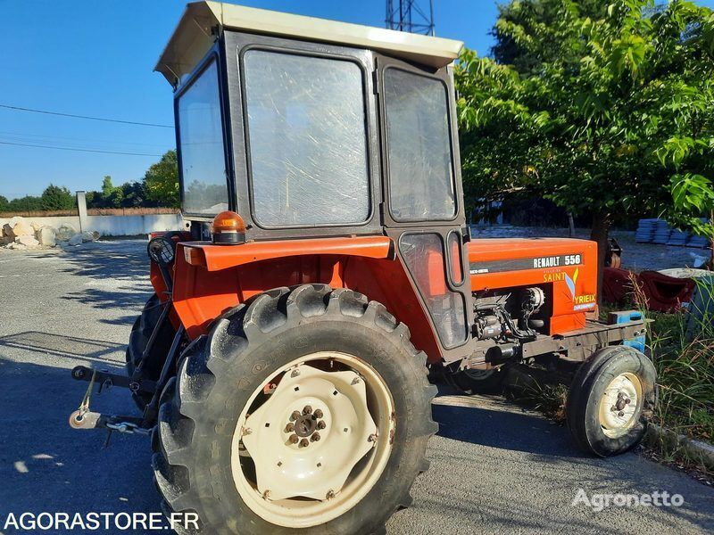 tracteur à roues Renault R7456