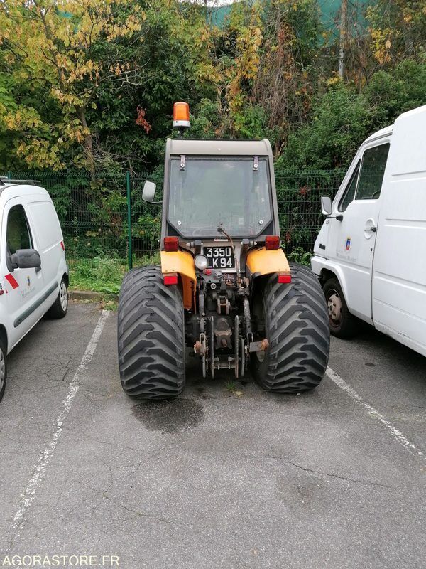 Renault Type R3215 tractor de ruedas