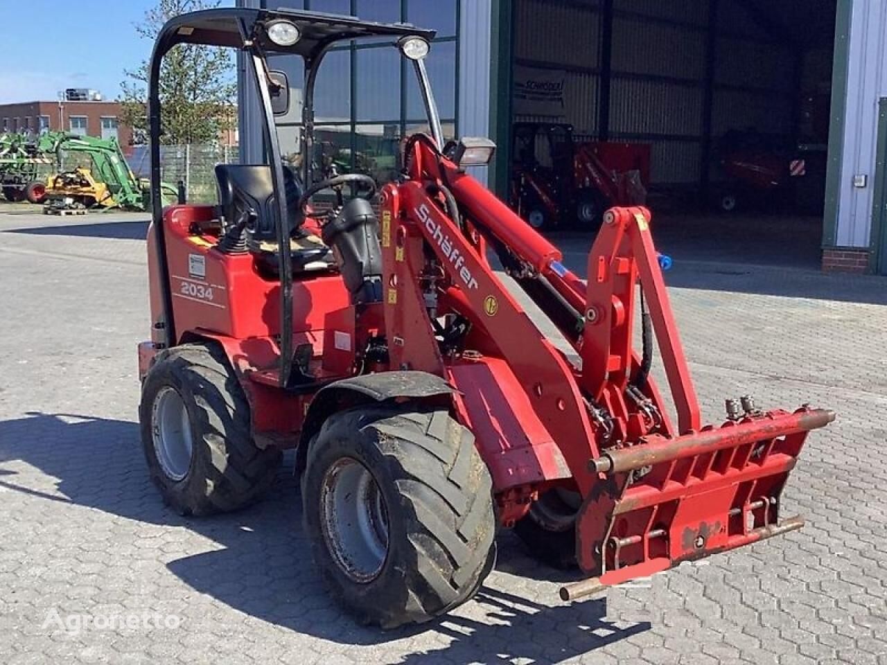 tracteur à roues Schäffer 2034