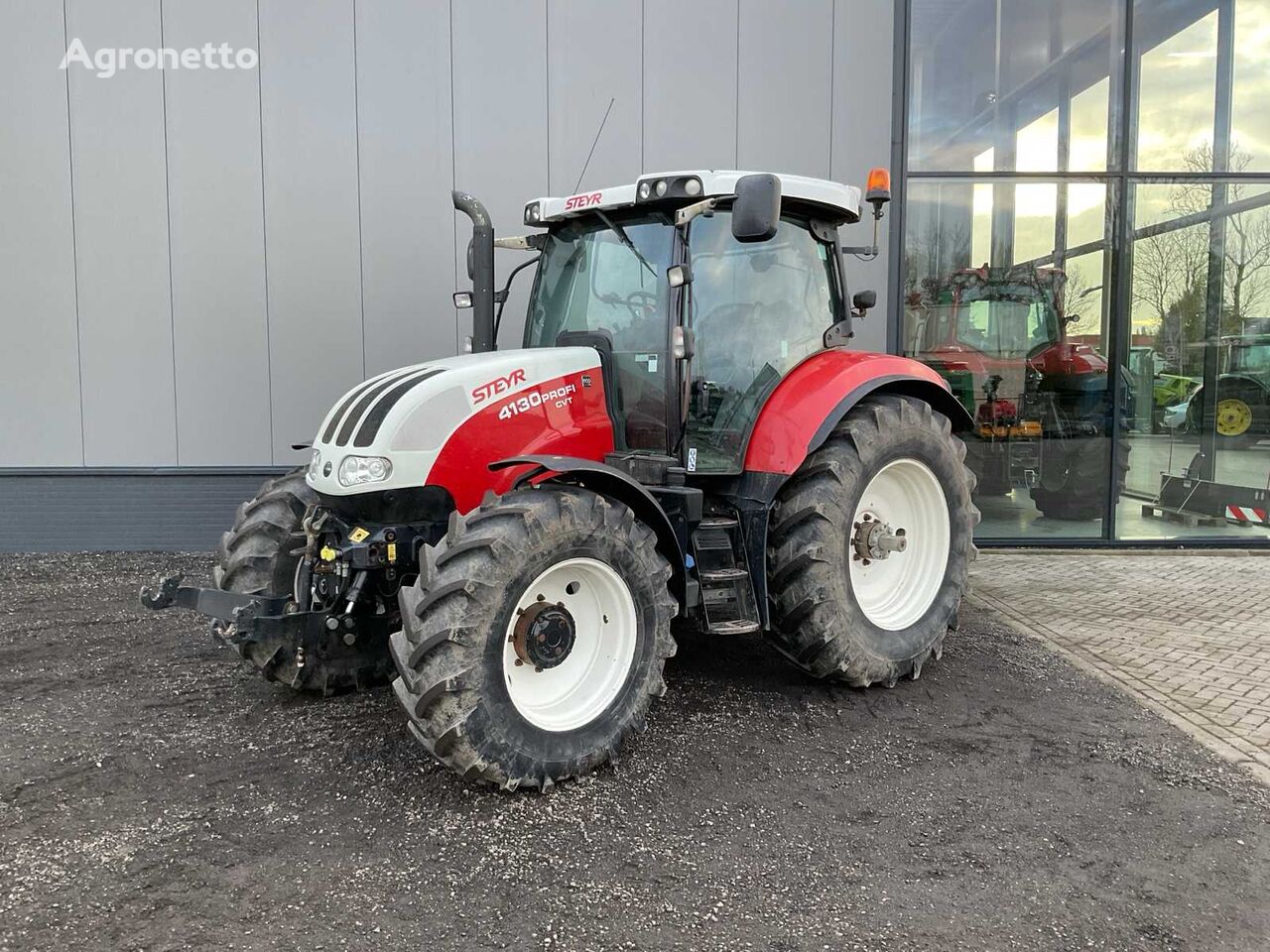 Steyr 4130 Profi CVT traktor på hjul