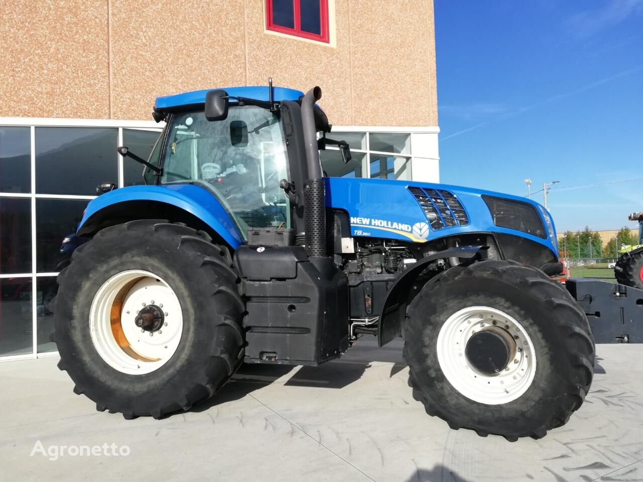 T 8.360 tractor de ruedas