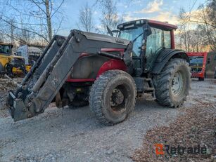 Valtra wielen trekker