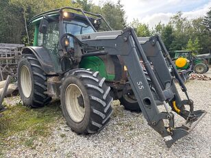 tracteur &agrave; roues Valtra N 101