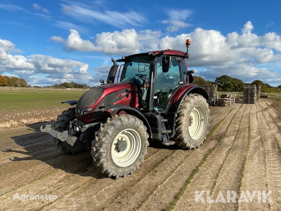 tracteur à roues Valtra N104