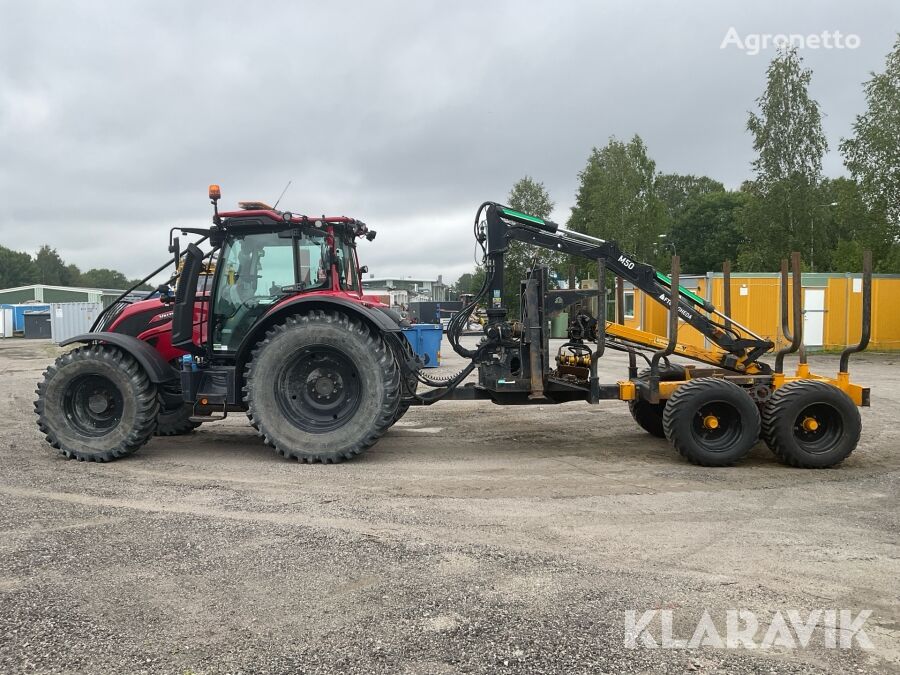 Valtra N134 wheel tractor