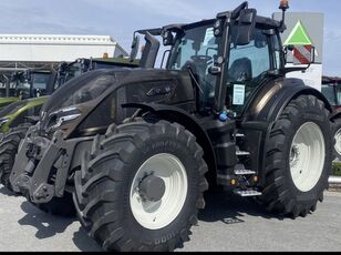 tracteur à roues Valtra Q305