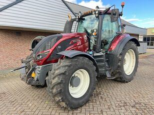Valtra T 174 Versu kerekes traktor