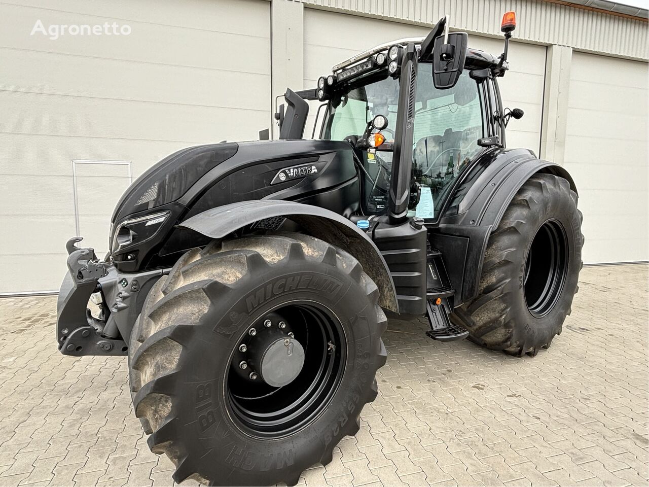 трактор колесный Valtra T 254 V Smart Touch MR19