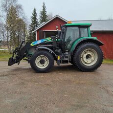 tracteur à roues Valtra T182 Versu