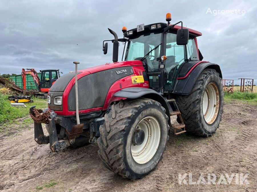 máy kéo bánh lốp Valtra T191