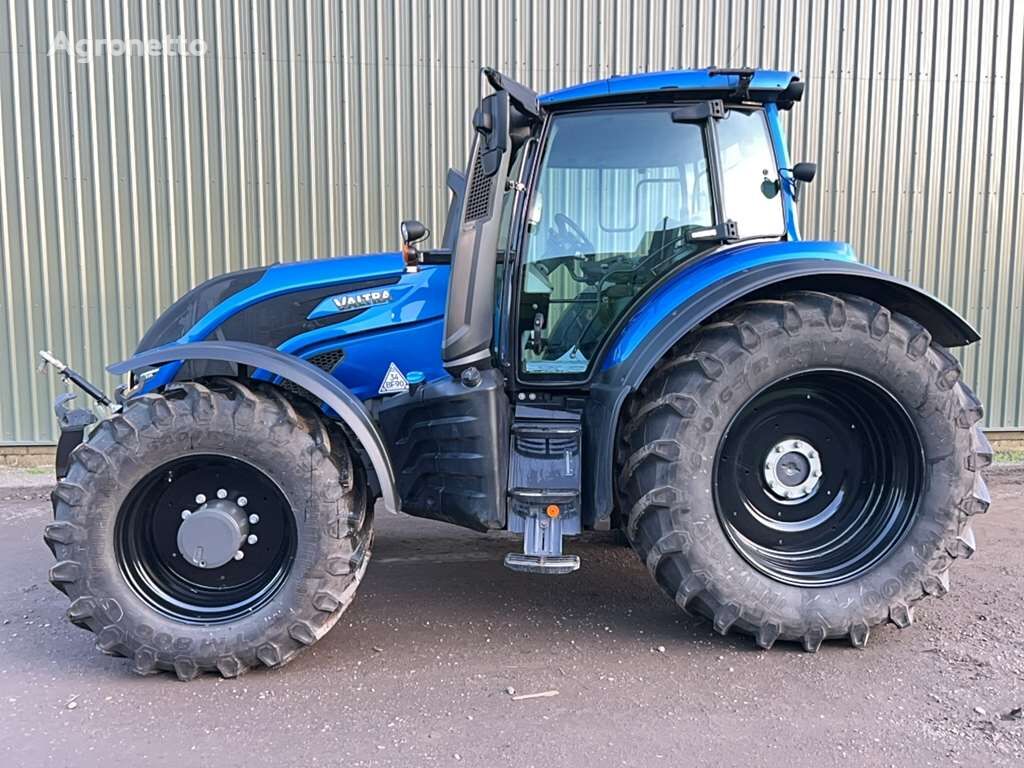 جرار بعجلات Valtra T195V 2023 Valtra T195V tractor