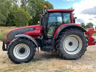 tracteur &agrave; roues Valtra T202