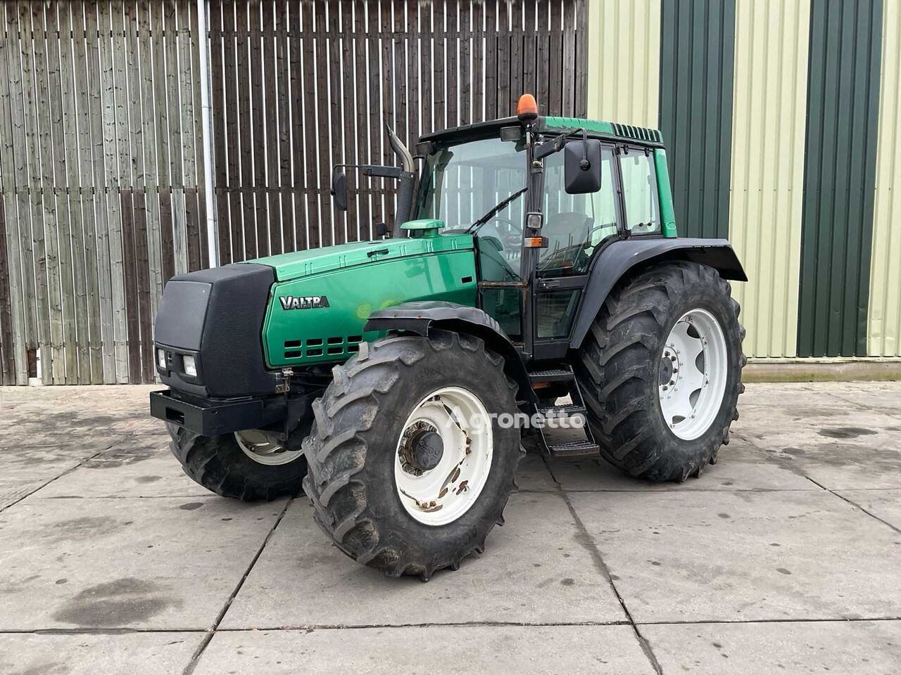 трактор колесный Valtra-Valmet 8150 Hi-tech