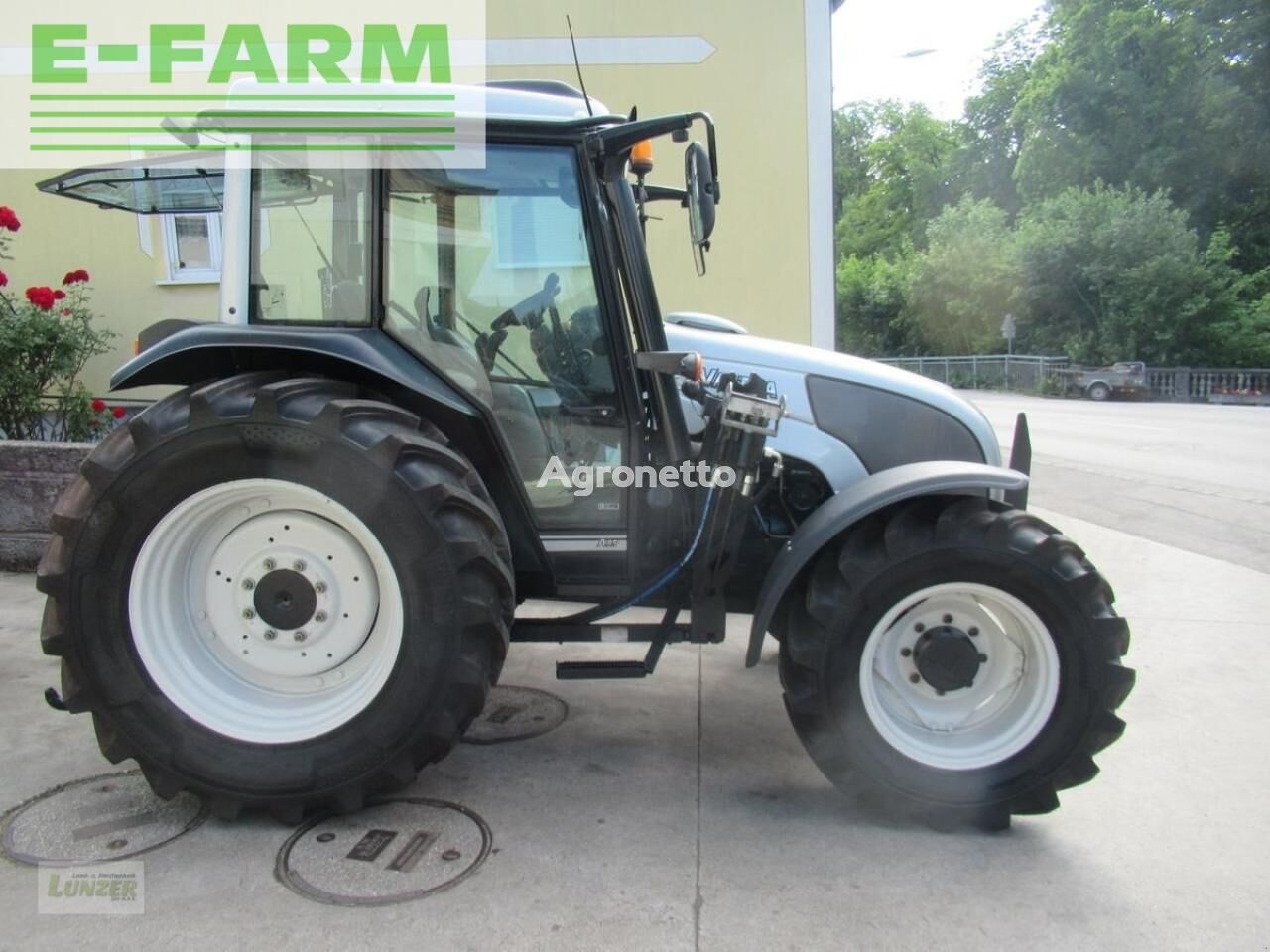 Valtra a 85 tractor de ruedas