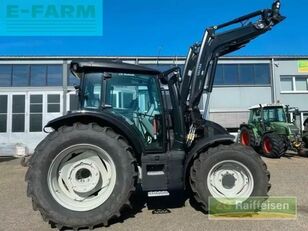Valtra g135v 1b9 tractor de ruedas