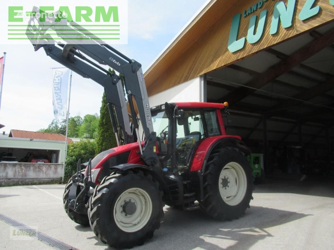 máy kéo bánh lốp Valtra n123d