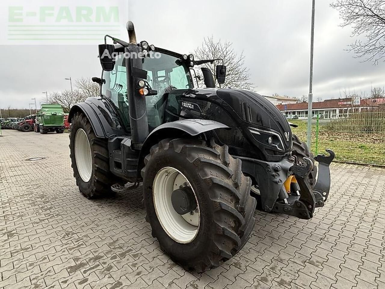 Valtra t 194 active Active wheel tractor