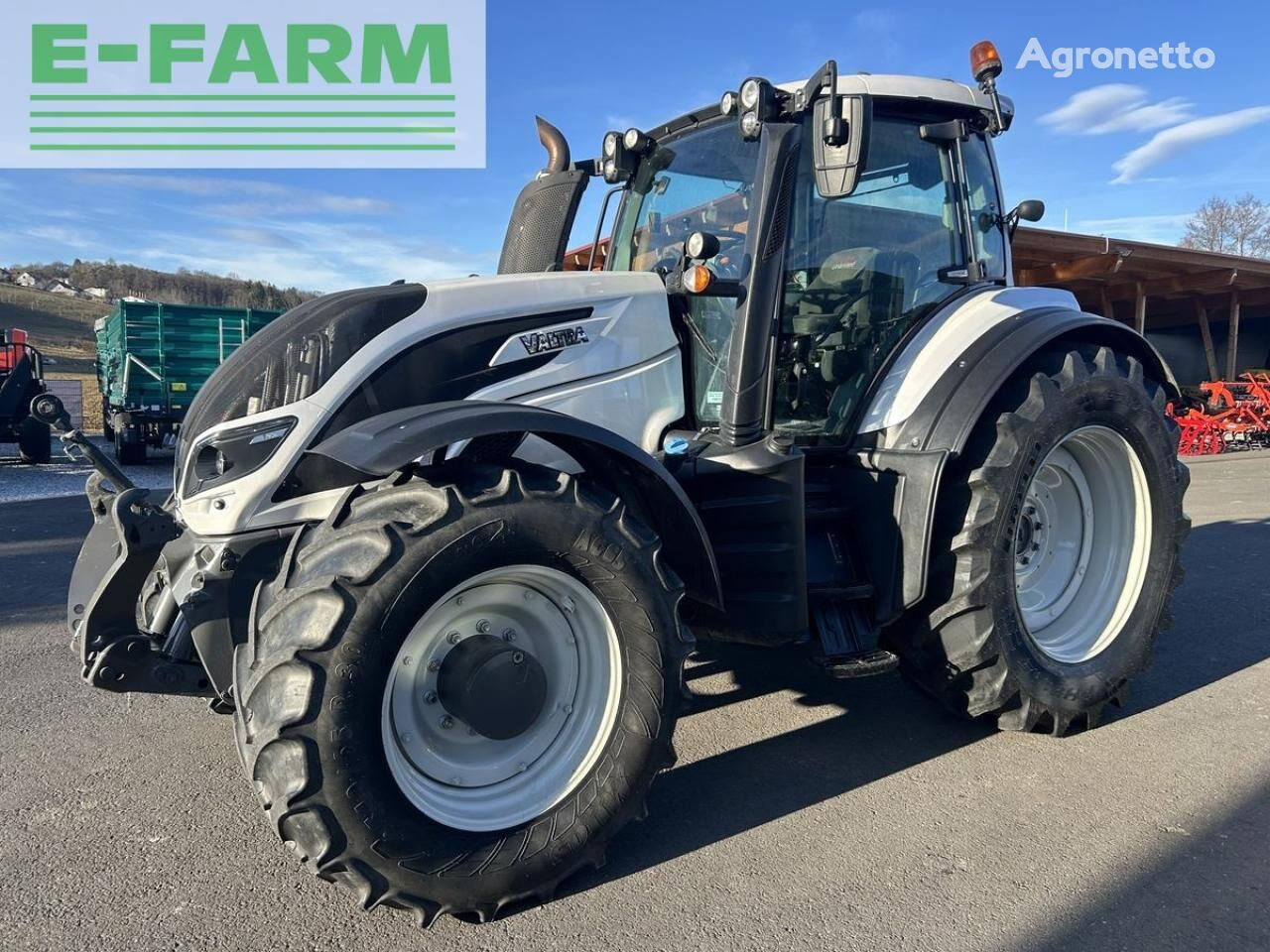 تراکتور چرخ دار Valtra t 254 active