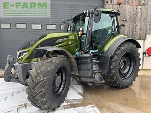 tracteur &agrave; roues Valtra t235d