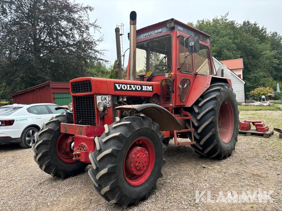 Volvo 2654 wheel tractor