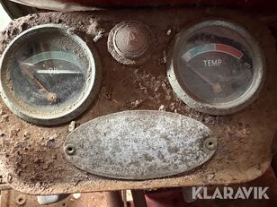 بيع جرار بعجلات Volvo 425 - صورة 24 | Agroline SY جرار بعجلات Volvo 425 | صورة 24 - Agroline