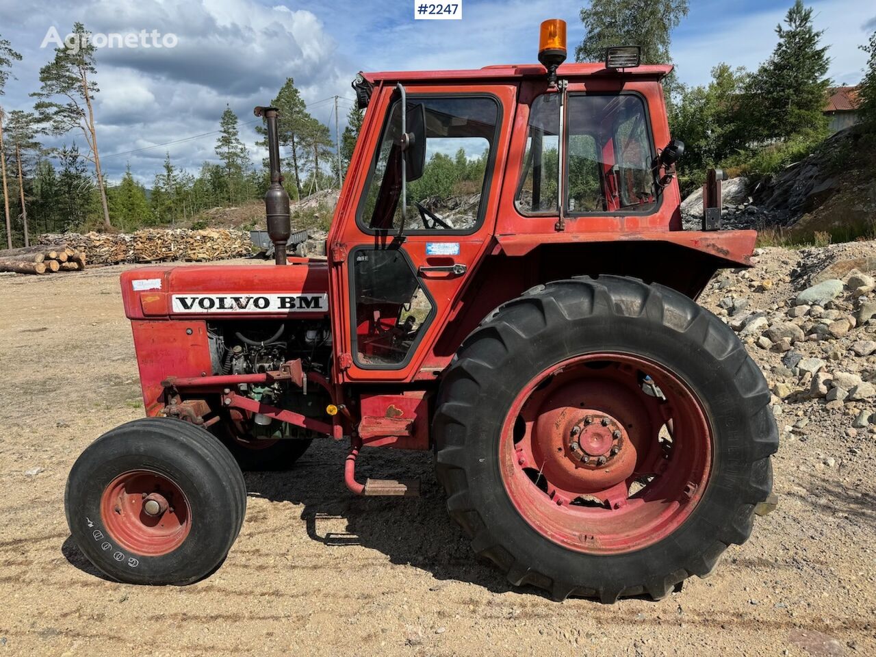 tracteur à roues Volvo BM 500