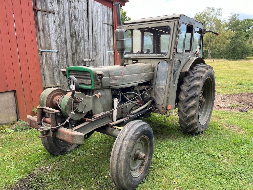 Volvo BM T600 tractor de ruedas