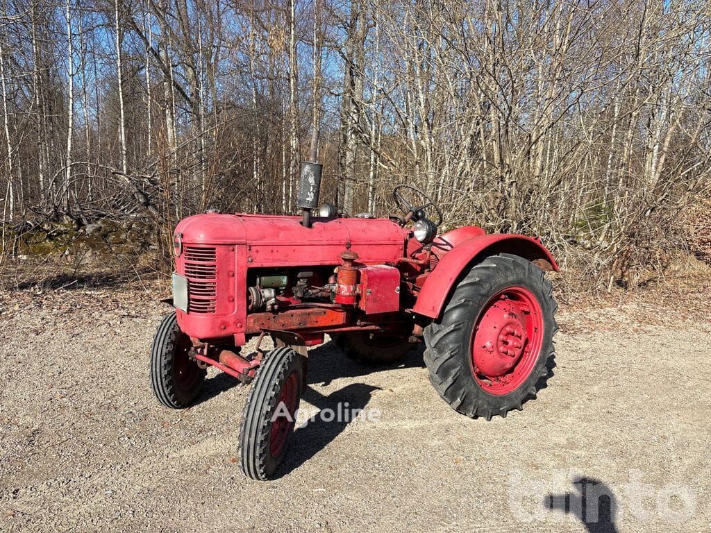 Трактор колісний Volvo T 24 - Agriline