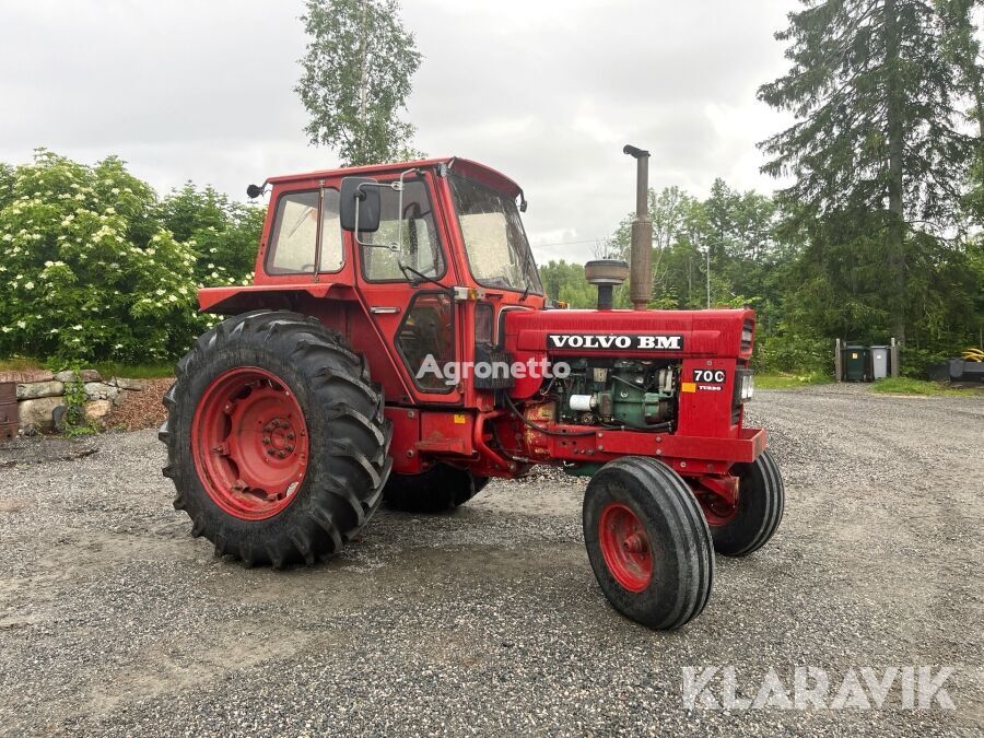 trattore gommato Volvo T 700