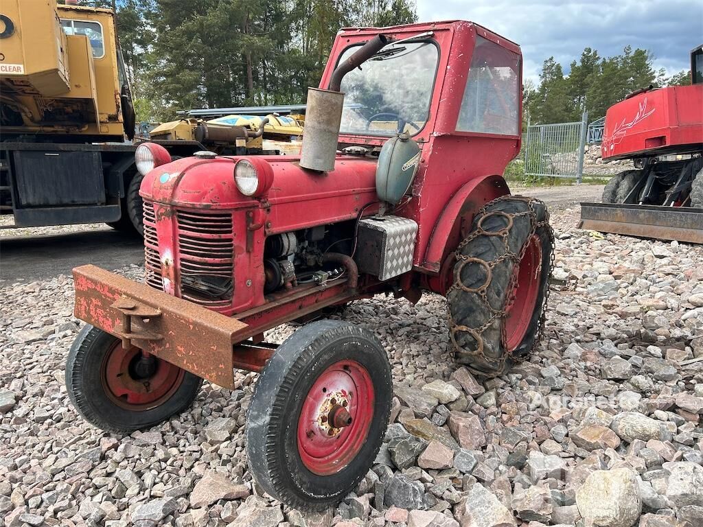 Venta de Volvo T24 tractor de ruedas | Agronetto UY Volvo T24 tractor de ruedas - Agronetto