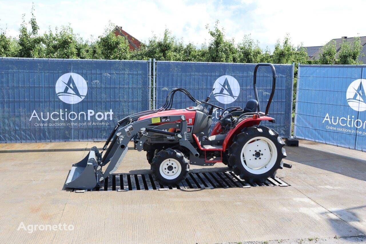 tracteur à roues Yanmar F180