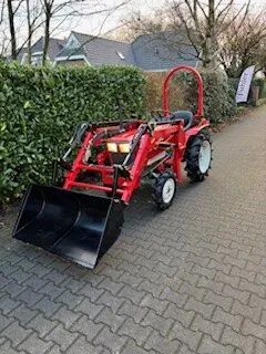 tractor cu roţi Yanmar YM1602D met voorlader, al vanaf € 99,- per maand