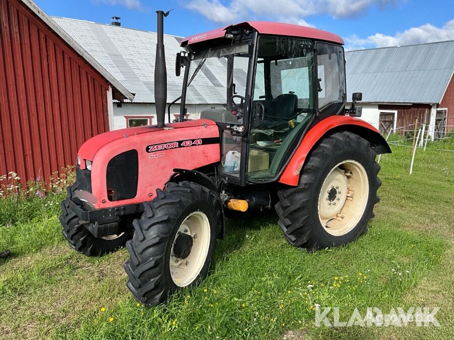 Zetor 4341 wielen trekker